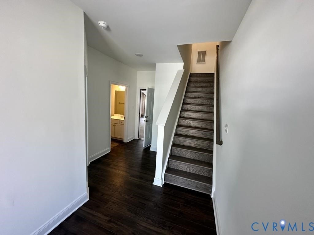 6996 Leire Lane - Photo 7
