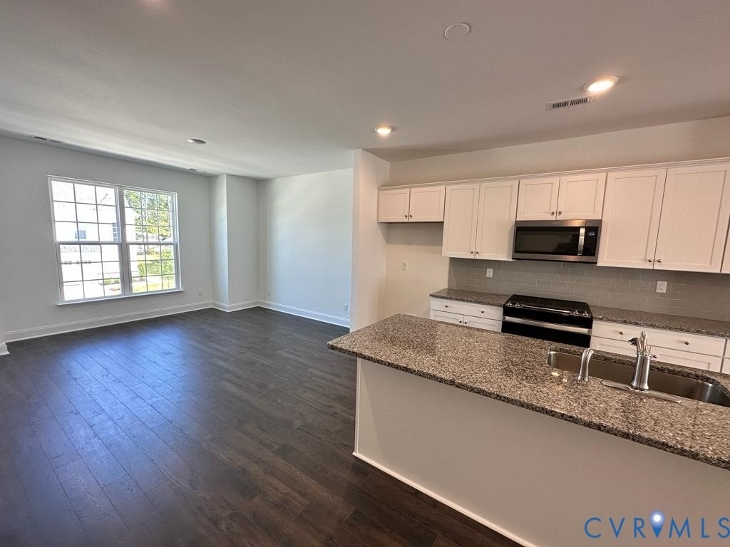6996 Leire Lane - Photo 11