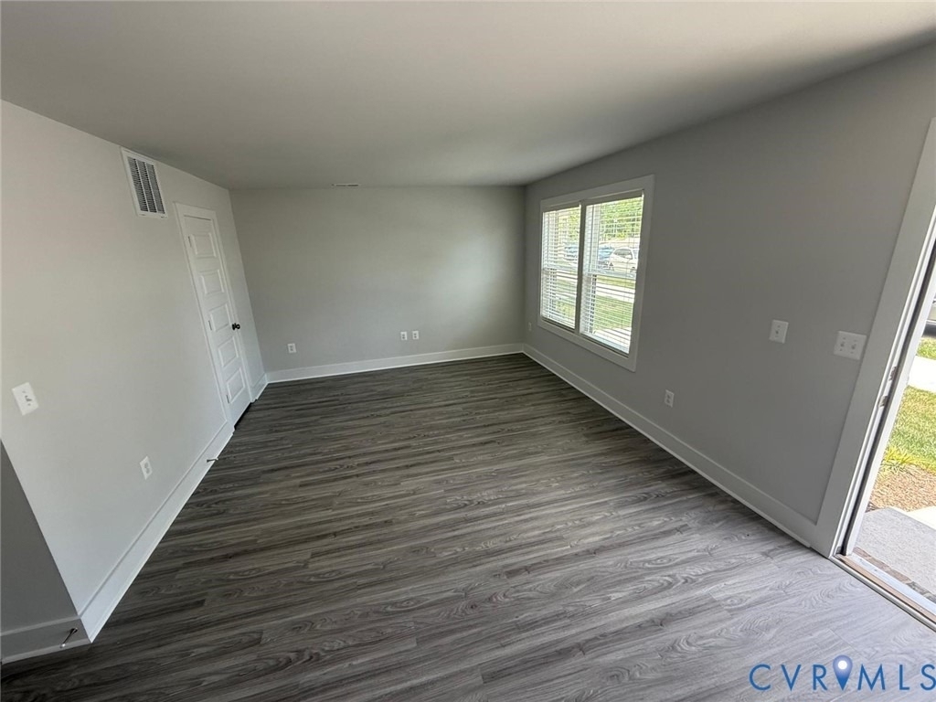 10144 All Star Boulevard - Photo 2