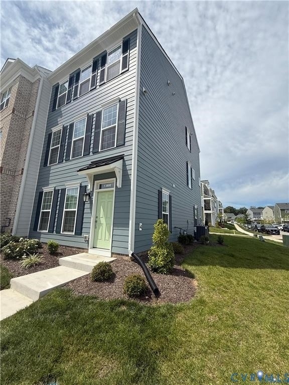 13800 Village View Drive - Photo 2