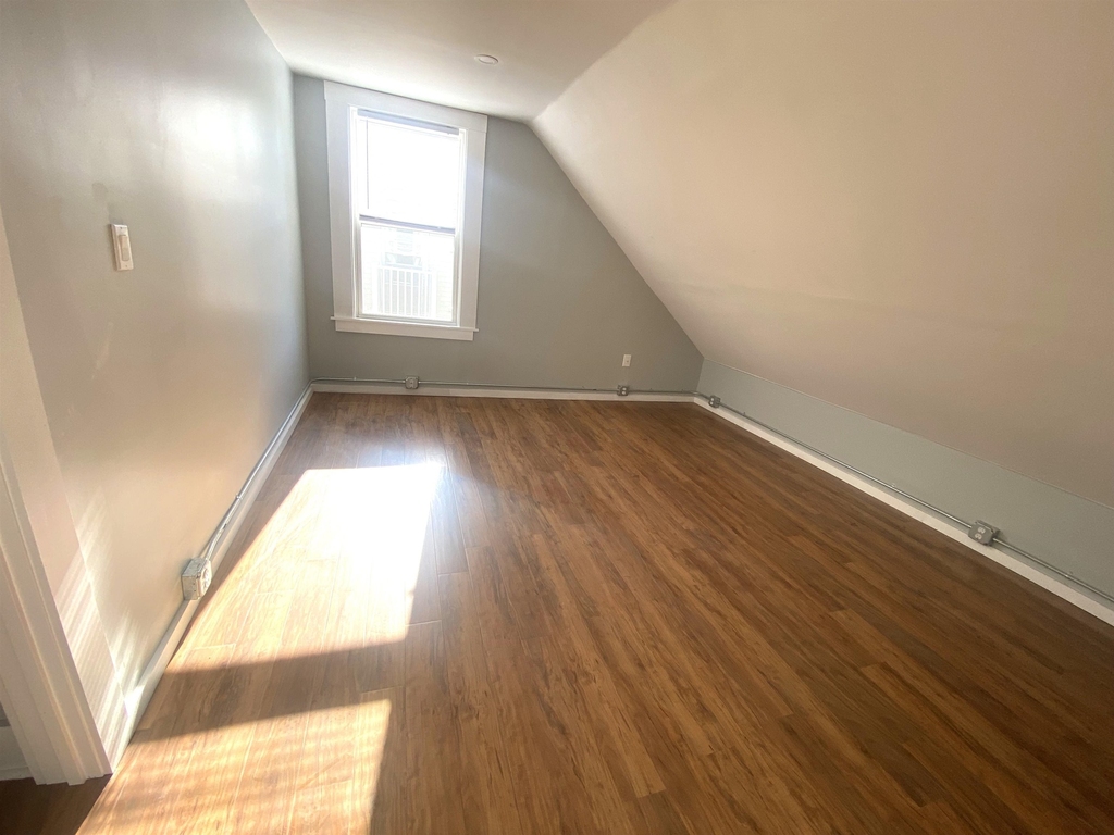 27 Elm - Photo 6