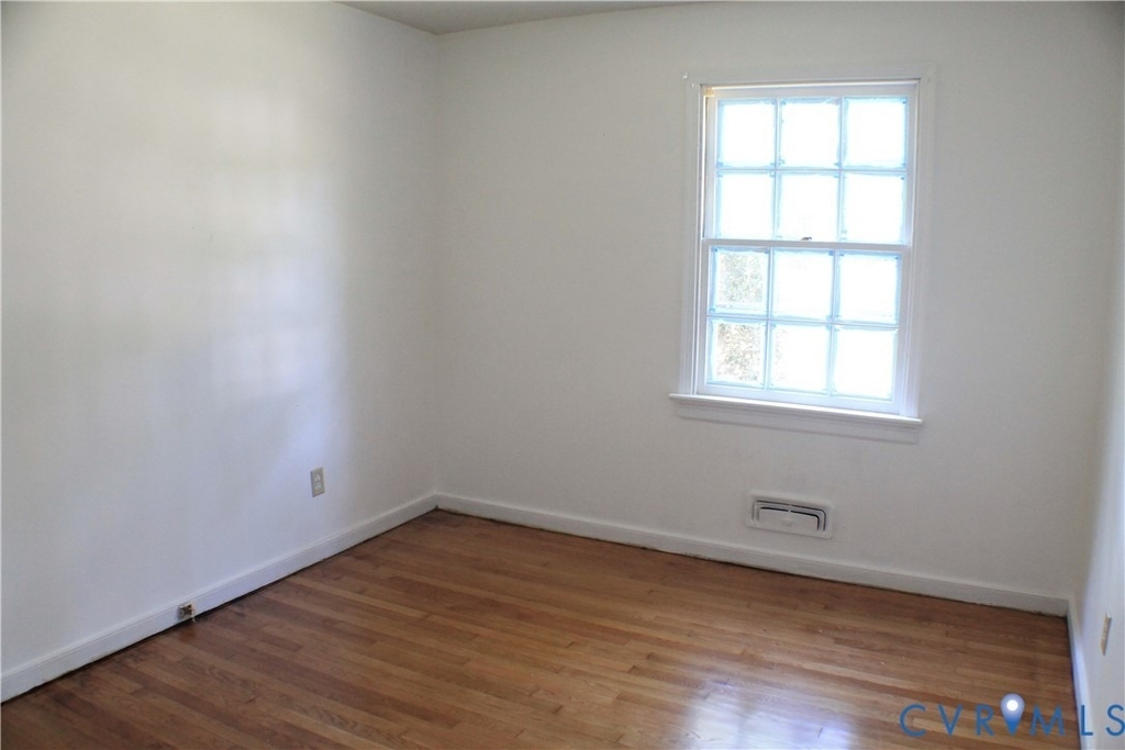 7513 Schaaf Drive - Photo 3