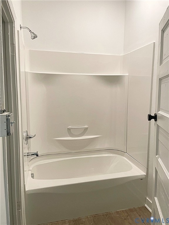 102 N Lombardy Street - Photo 4