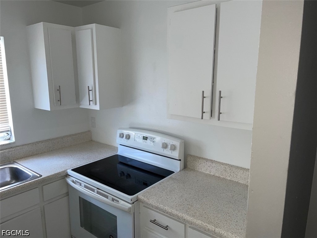 2243 Euclid Avenue - Photo 4