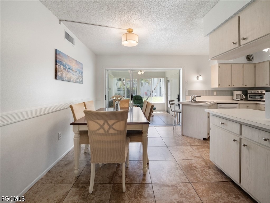 7400 College Parkway - Photo 9
