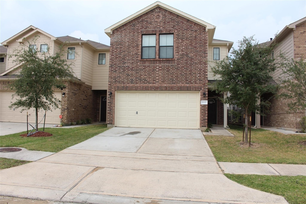 6643 Sharpstone Creek Lane - Photo 0