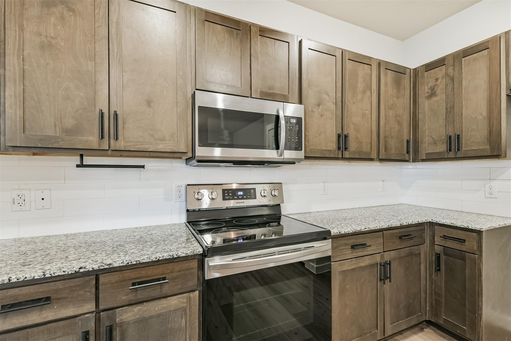 25109 Pacific Wren Drive - Photo 12