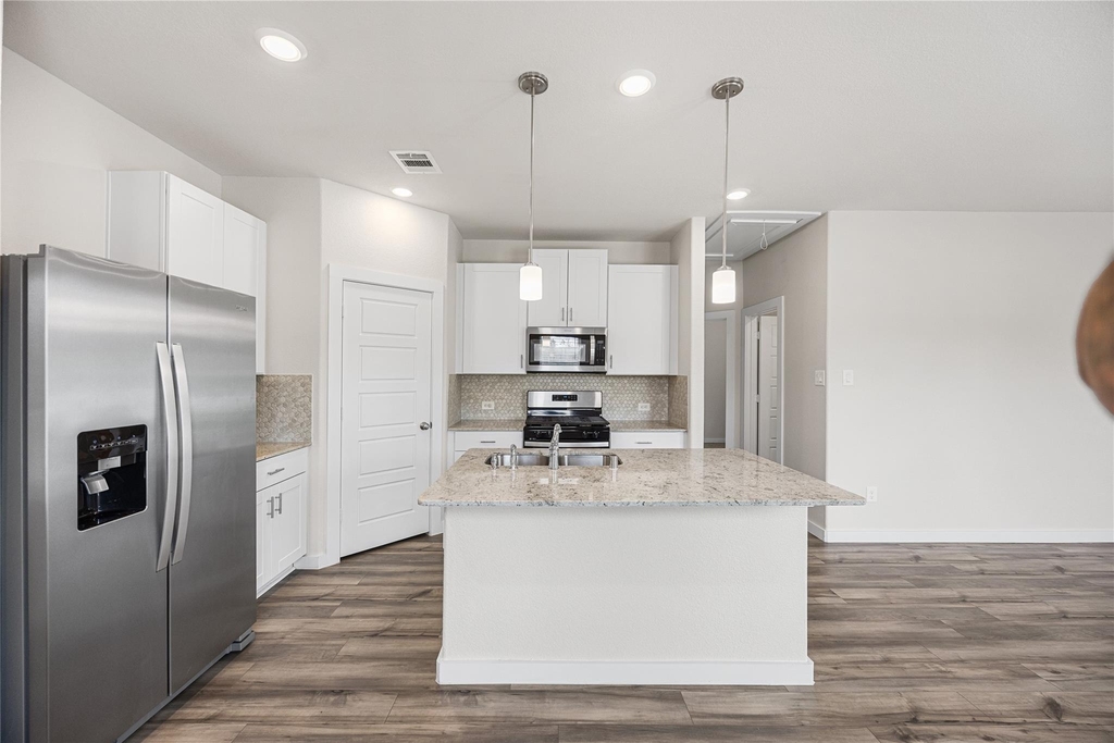 7103 Blue Oak Drive - Photo 3