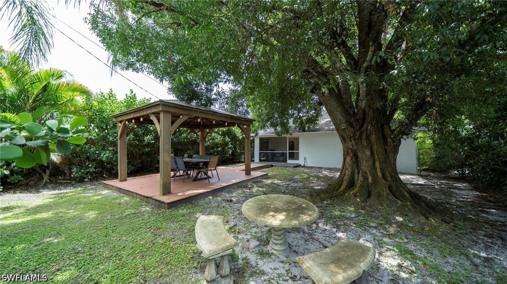 691 102nd Avenue N - Photo 14