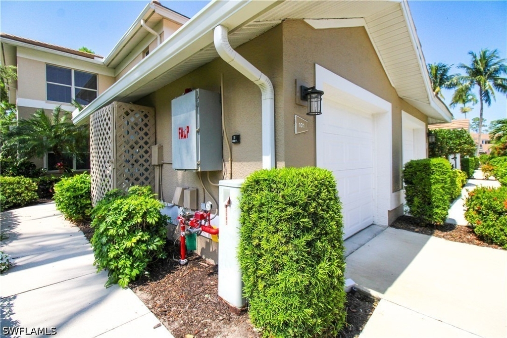 817 Carrick Bend Circle - Photo 1