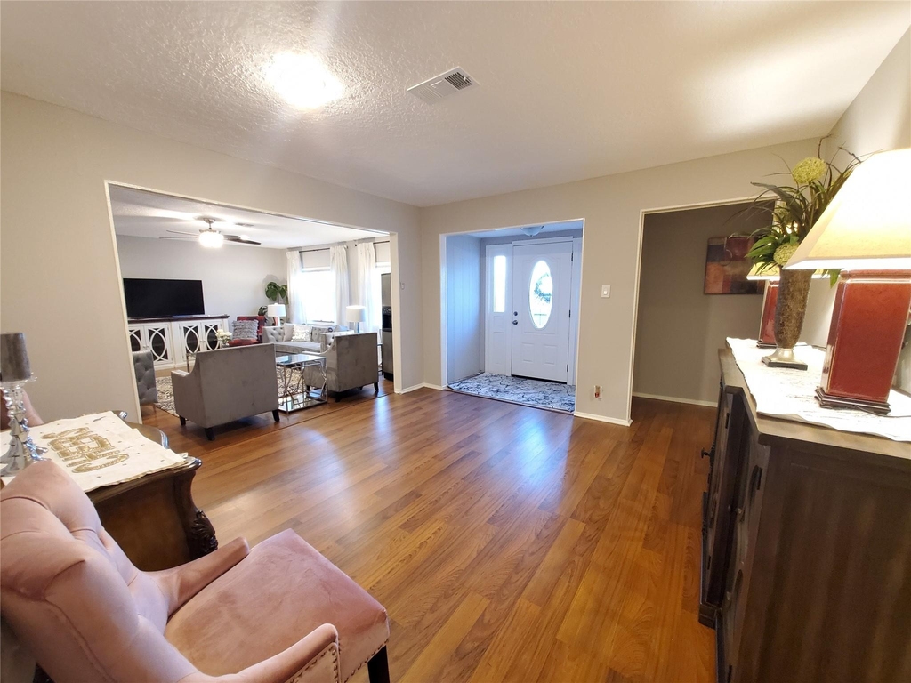 8815 Bellaire Boulevard - Photo 3