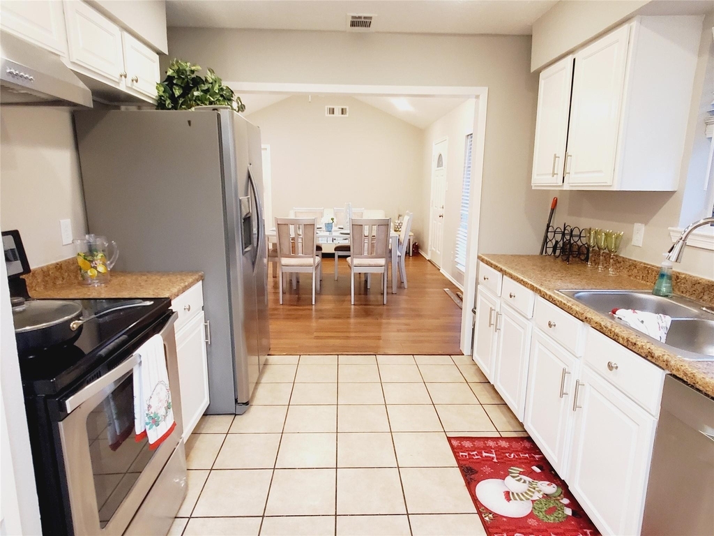 8815 Bellaire Boulevard - Photo 9