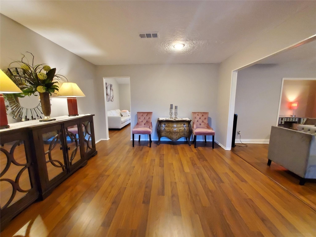 8815 Bellaire Boulevard - Photo 6