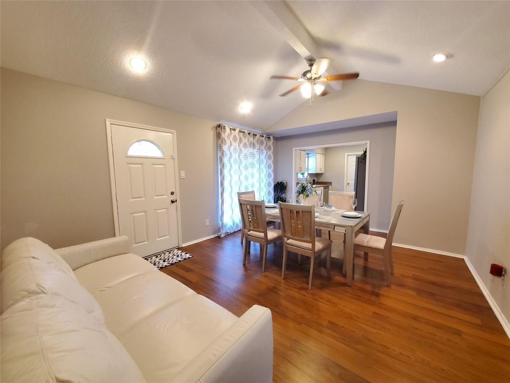 8815 Bellaire Boulevard - Photo 10