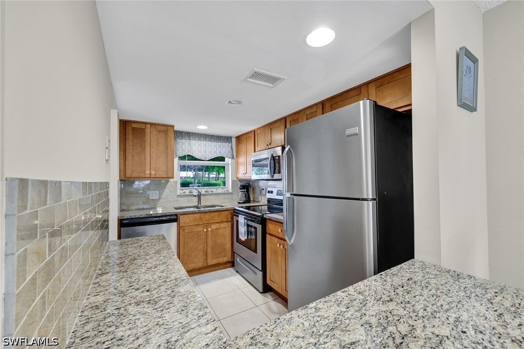 100 Forest Lakes Boulevard - Photo 6