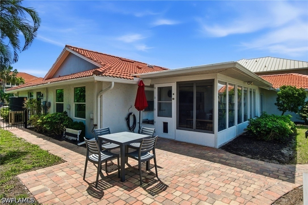 455 Bayside Avenue - Photo 15