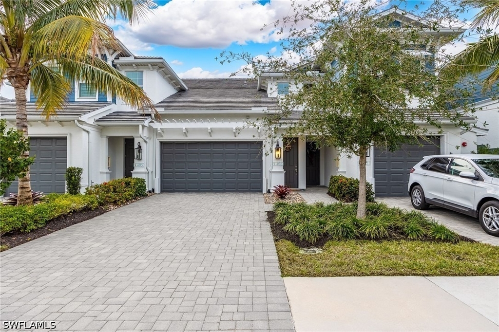 2555 Seychelles Drive - Photo 0