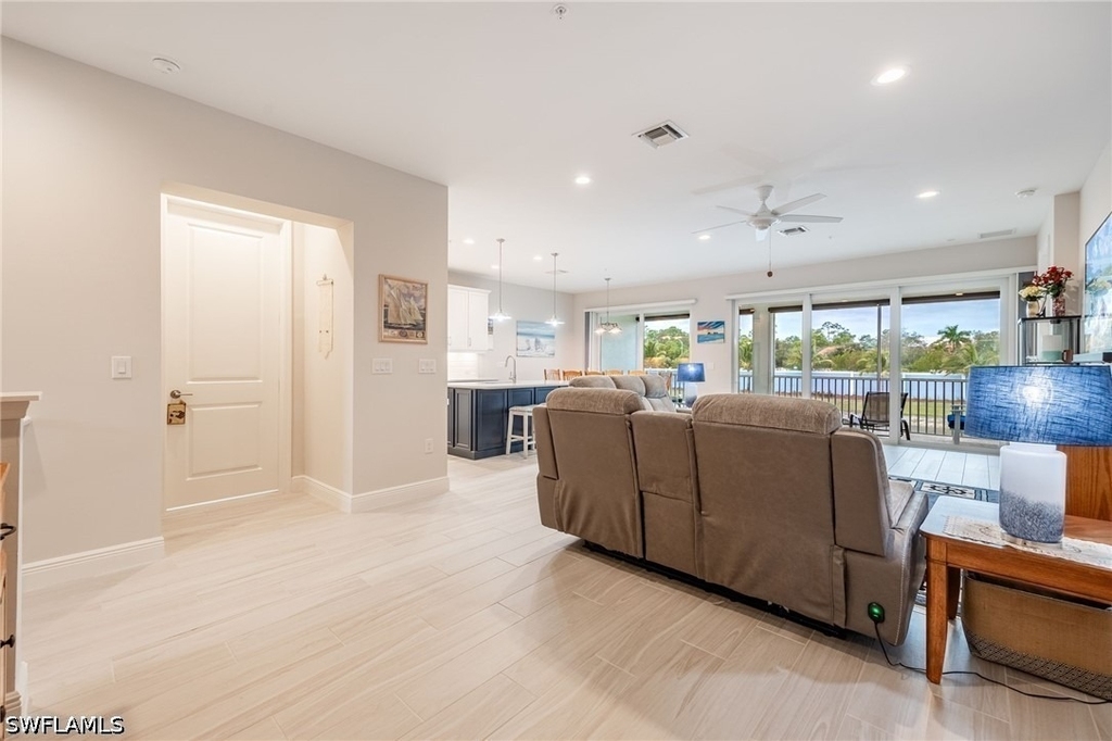 2555 Seychelles Drive - Photo 5