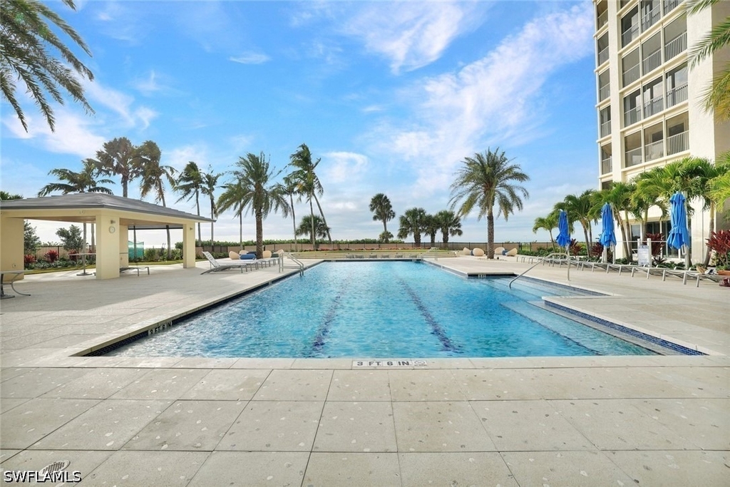 4051 Gulf Shore Boulevard N - Photo 32