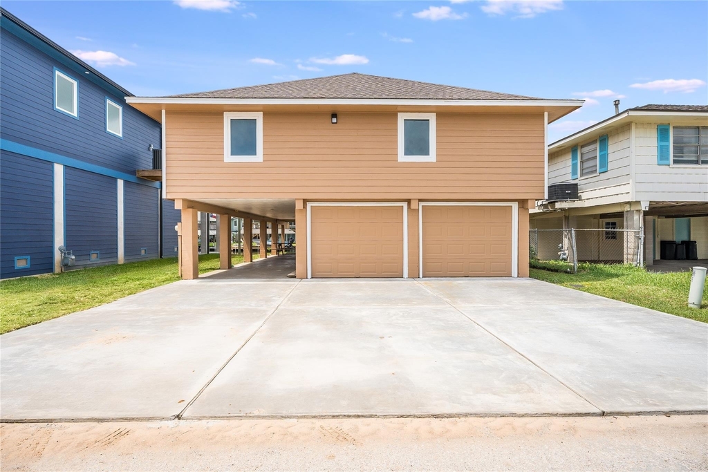 901 Bonita Street - Photo 1
