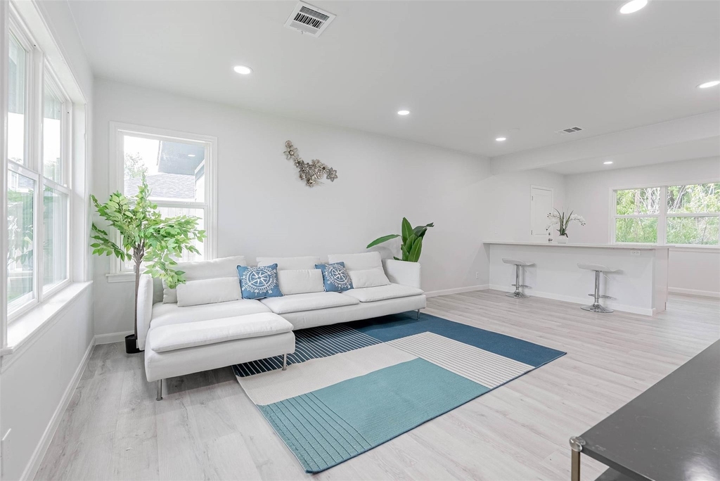 3607 Luca Street - Photo 7