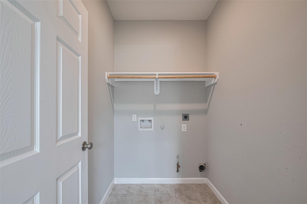 7981 Saint Louis Street - Photo 5