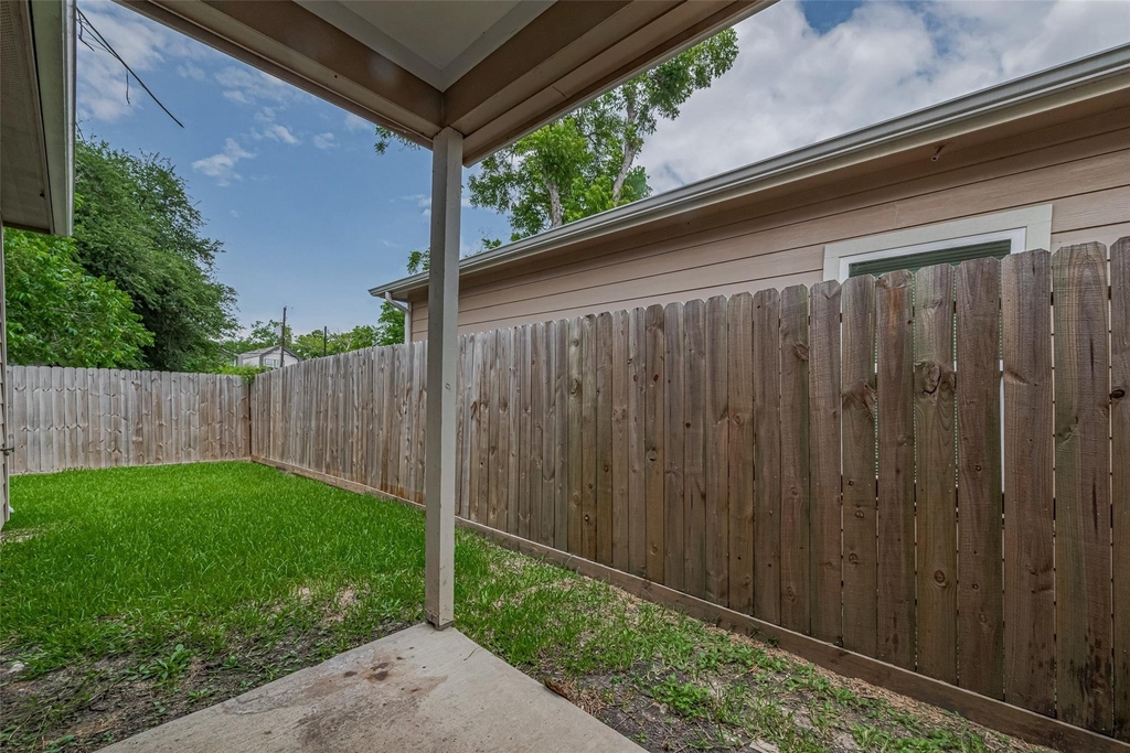 7981 Saint Louis Street - Photo 36