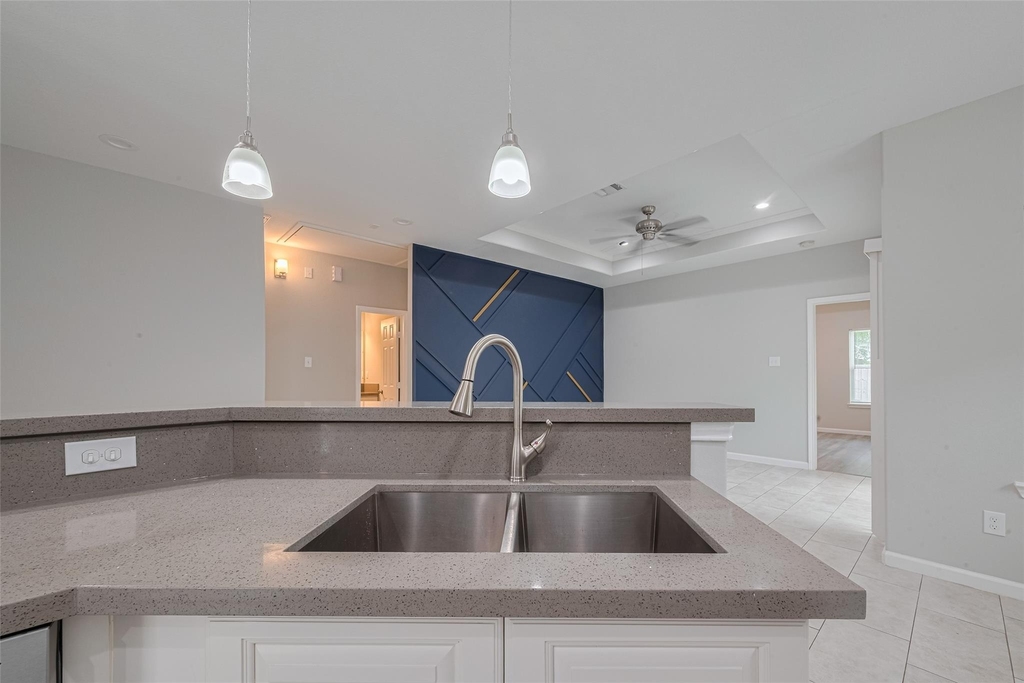 7981 Saint Louis Street - Photo 15