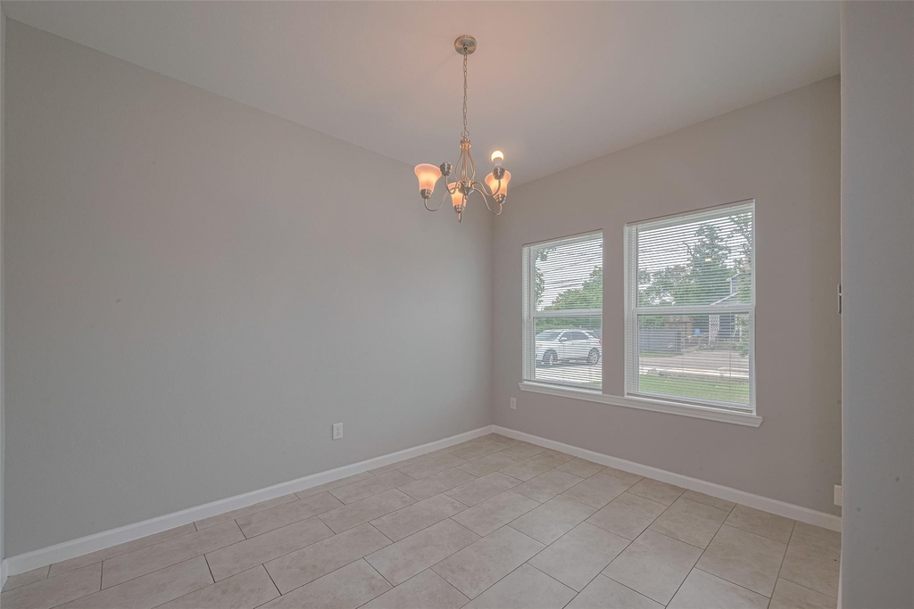 7981 Saint Louis Street - Photo 7