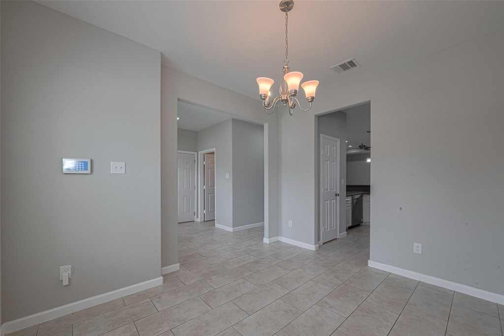 7981 Saint Louis Street - Photo 8