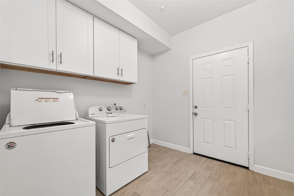 12625 Memorial Drive - Photo 9