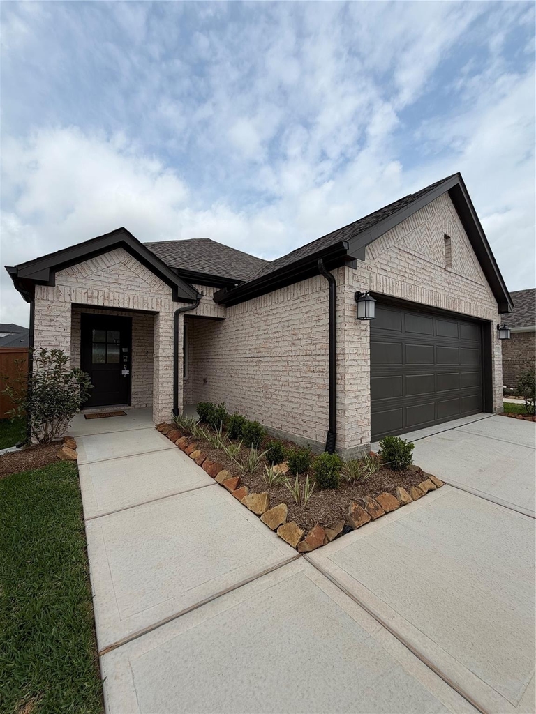 8123 Kay Harbor Drive - Photo 1