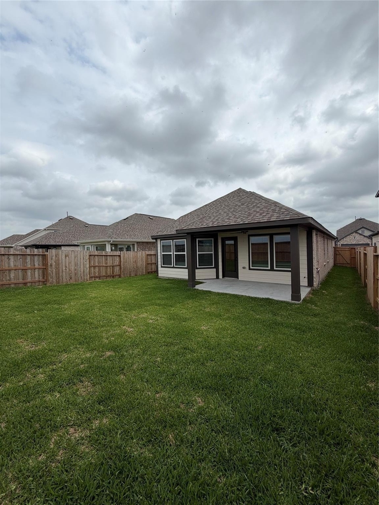 8123 Kay Harbor Drive - Photo 14