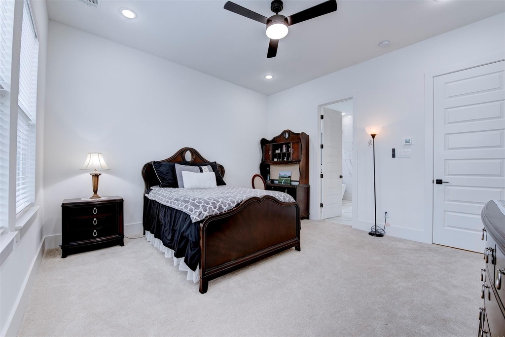 861 Fisher Street - Photo 23