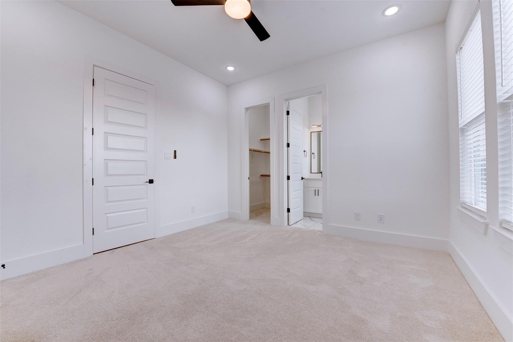 861 Fisher Street - Photo 30
