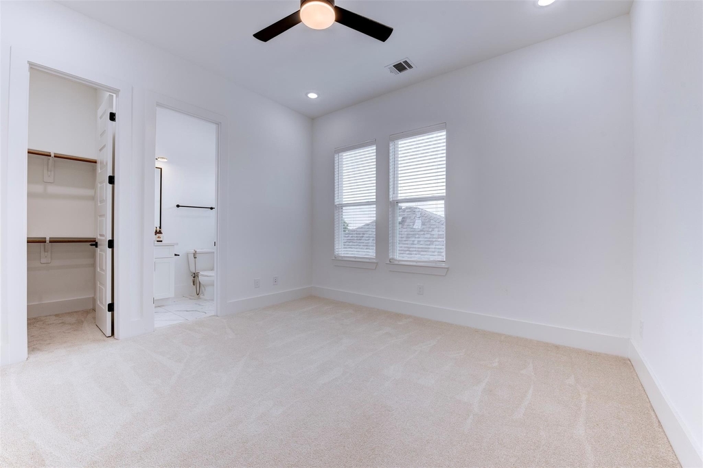 861 Fisher Street - Photo 6