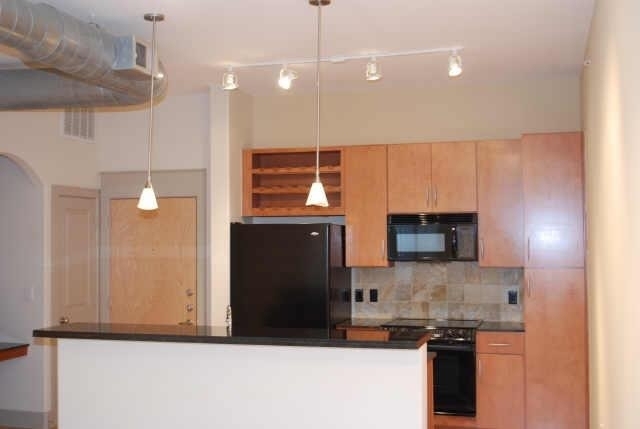 1901 Post Oak Boulevard - Photo 1