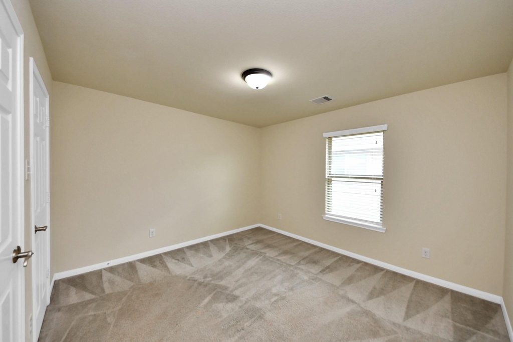 7714 Guldan Drive - Photo 5