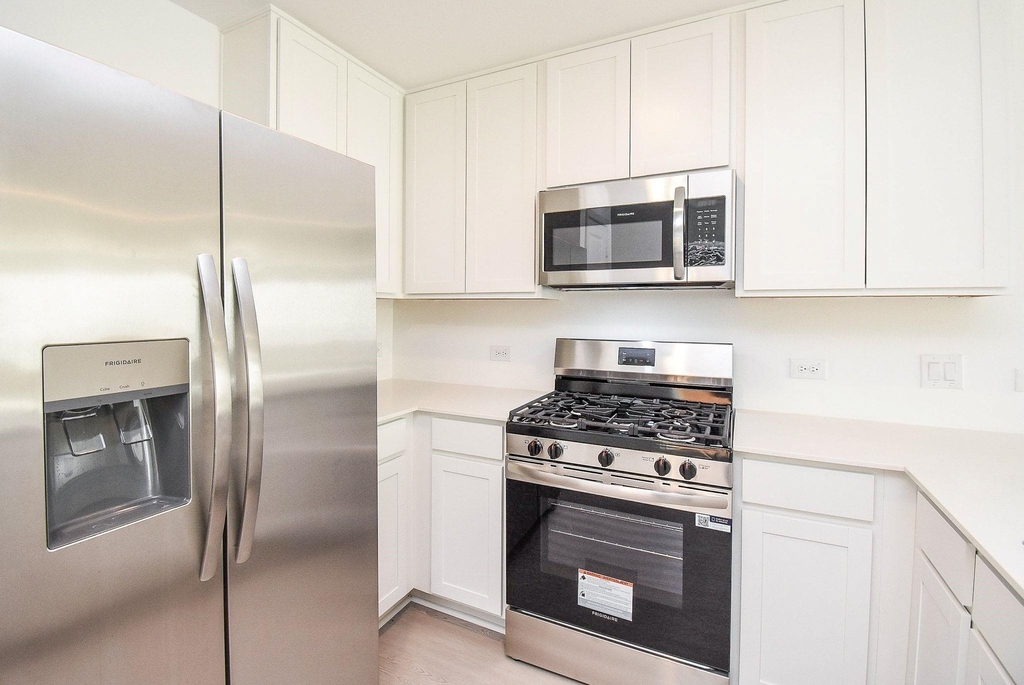 3045 Fantasy Terrace Drive - Photo 6