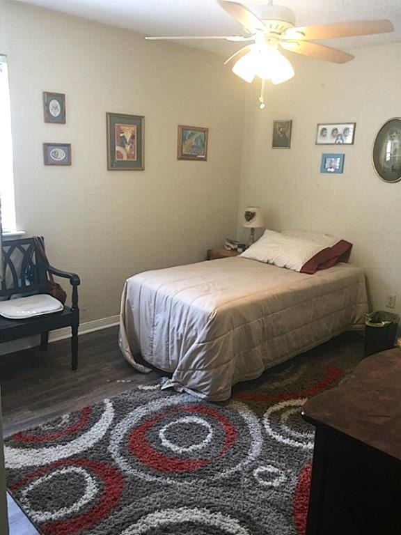 2402 Sycamore Avenue - Photo 9