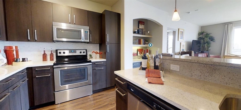 1340 W Gray Street - Photo 12