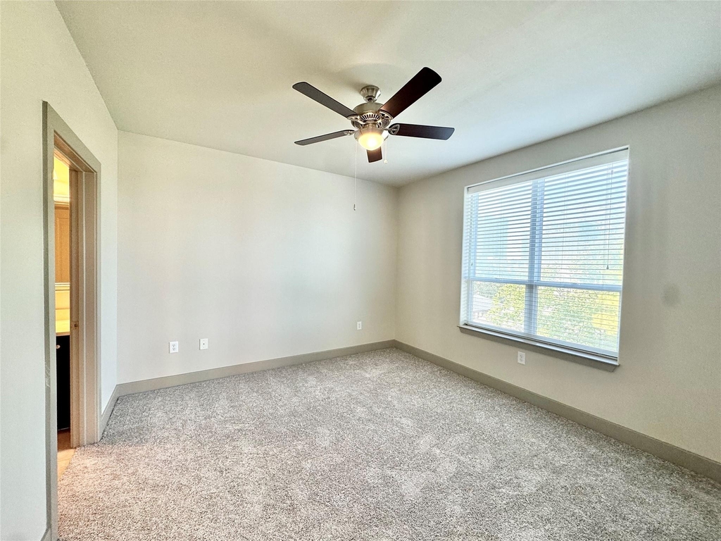 1340 W Gray Street - Photo 5