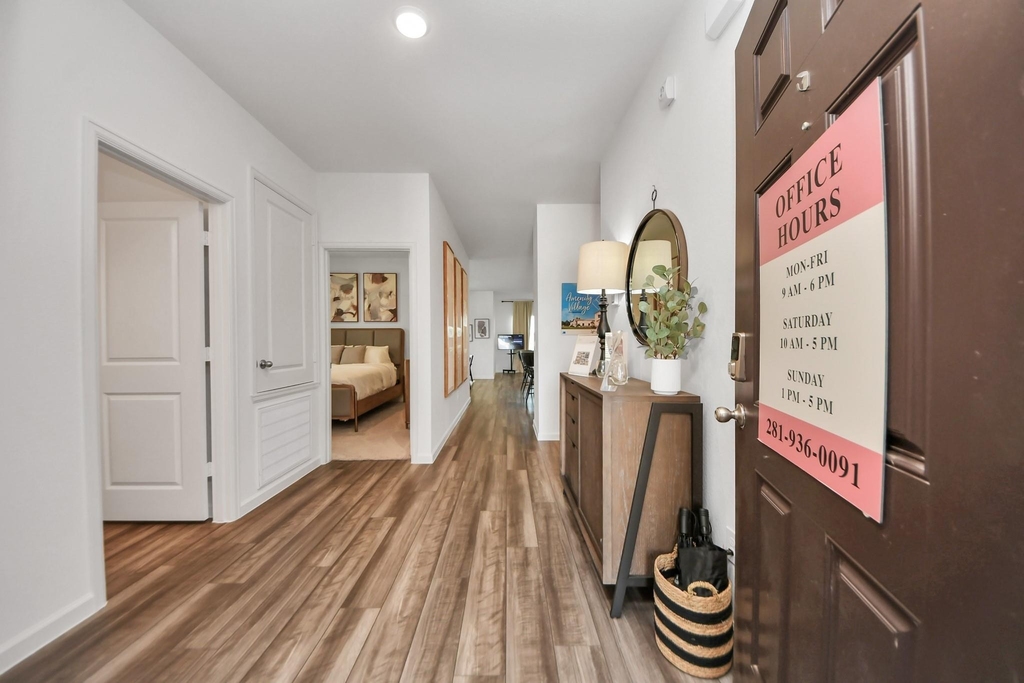 1816 Corsica Creek Lane - Photo 3