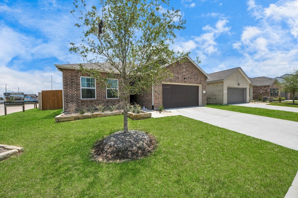 1816 Corsica Creek Lane - Photo 2