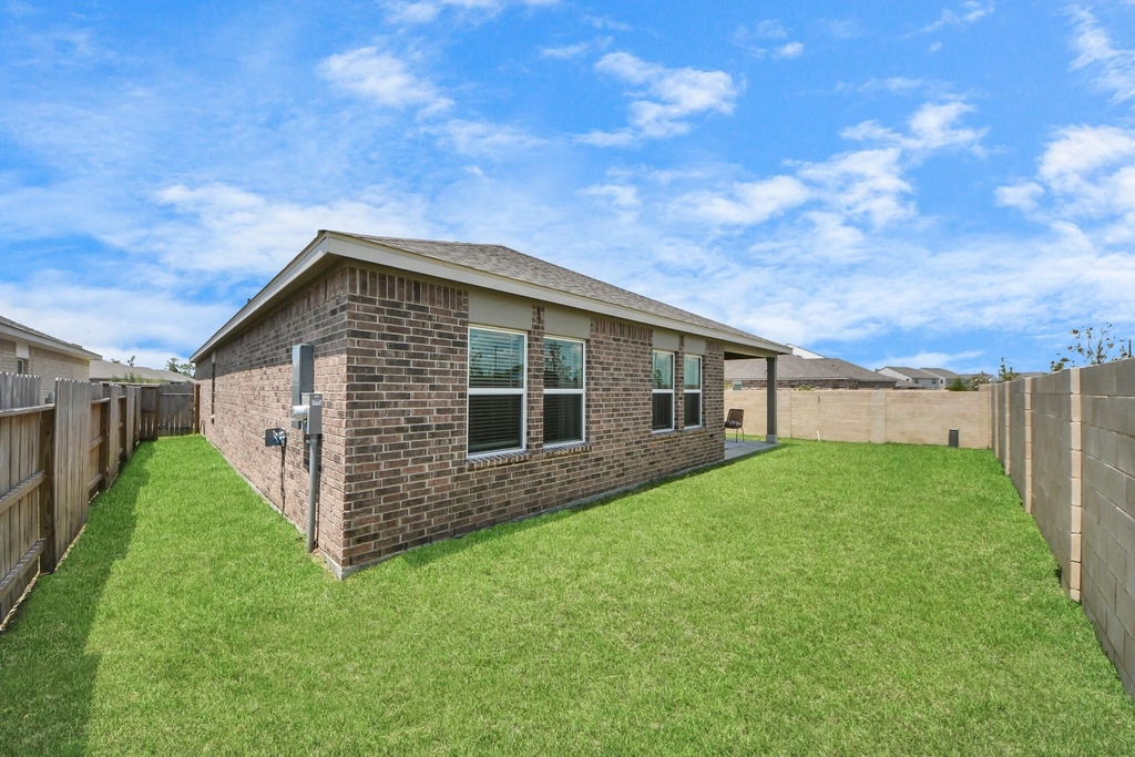 1816 Corsica Creek Lane - Photo 31