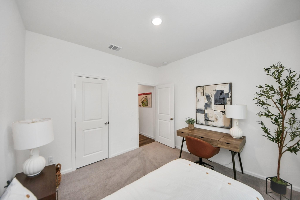1816 Corsica Creek Lane - Photo 8