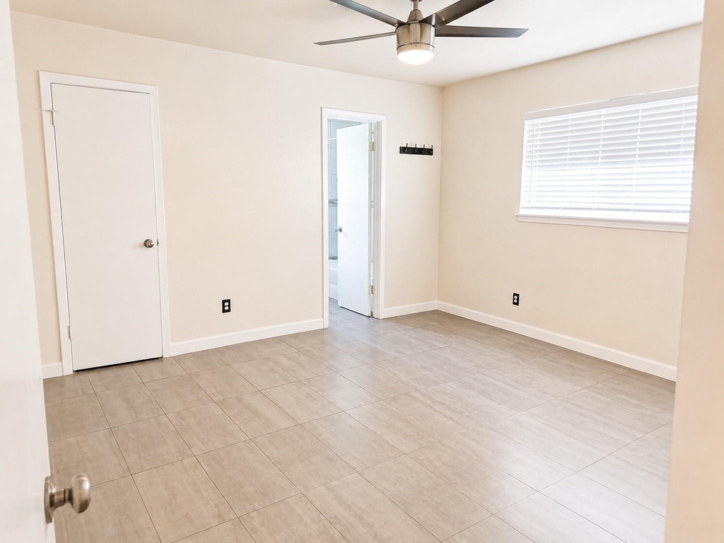 9650 Windswept Lane - Photo 9