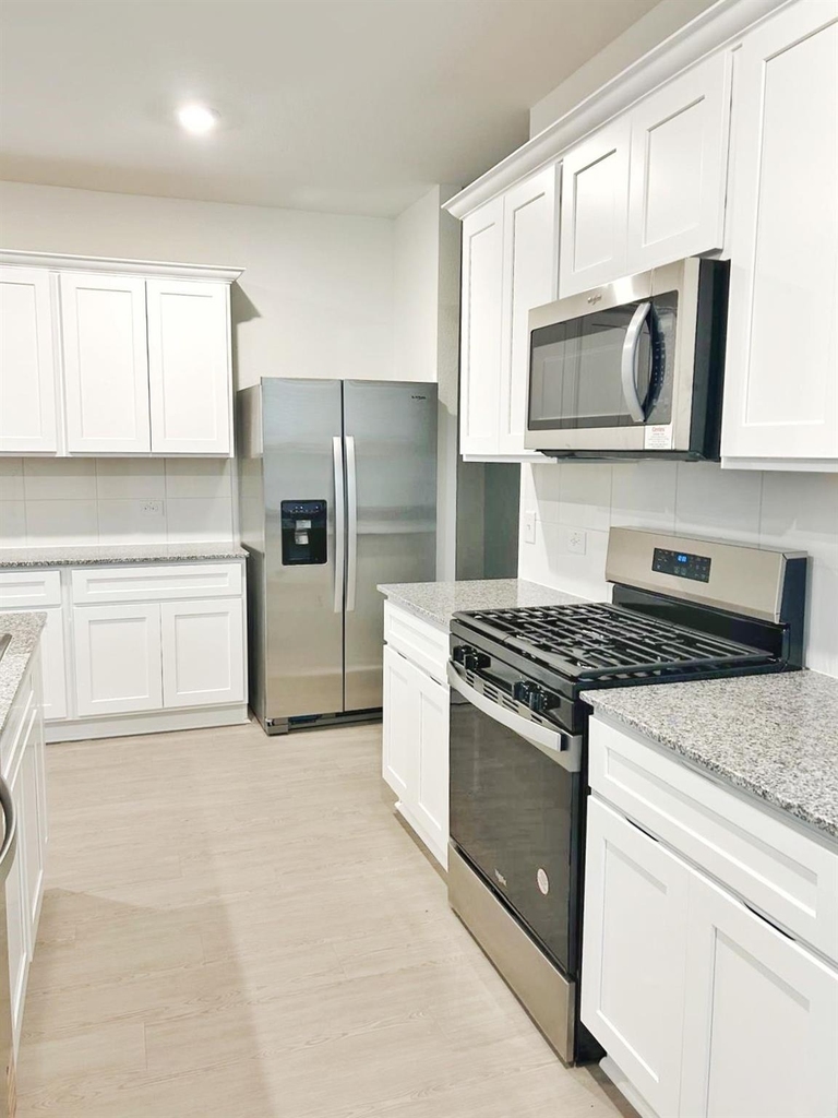 14973 Rustic Moon Road - Photo 5
