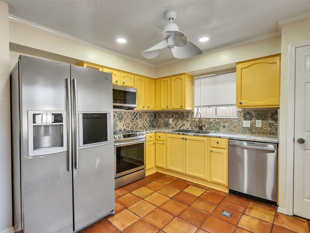 22538 Market Square Lane - Photo 3