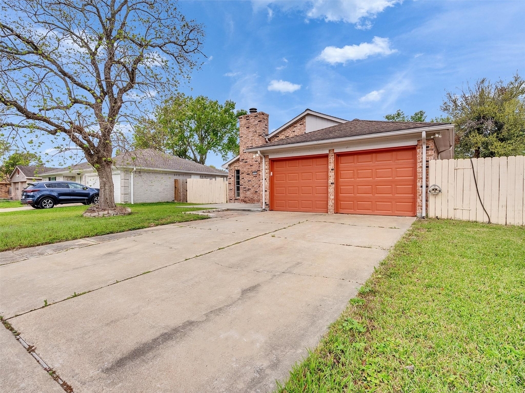 22538 Market Square Lane - Photo 0
